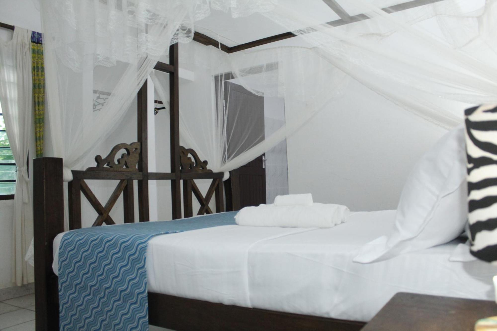 Blessing Holiday Homes - Diani Beach Exterior foto