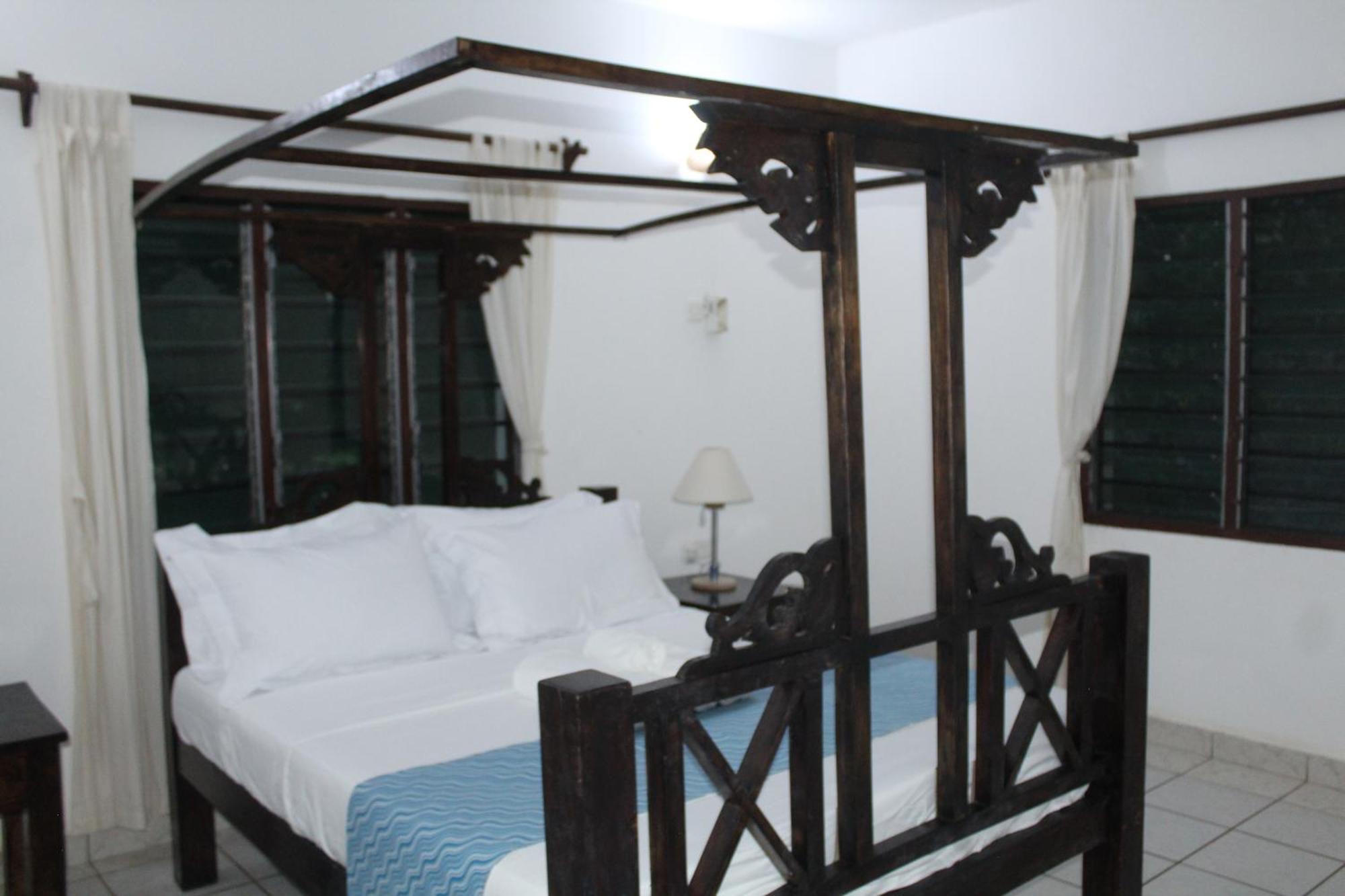 Blessing Holiday Homes - Diani Beach Exterior foto